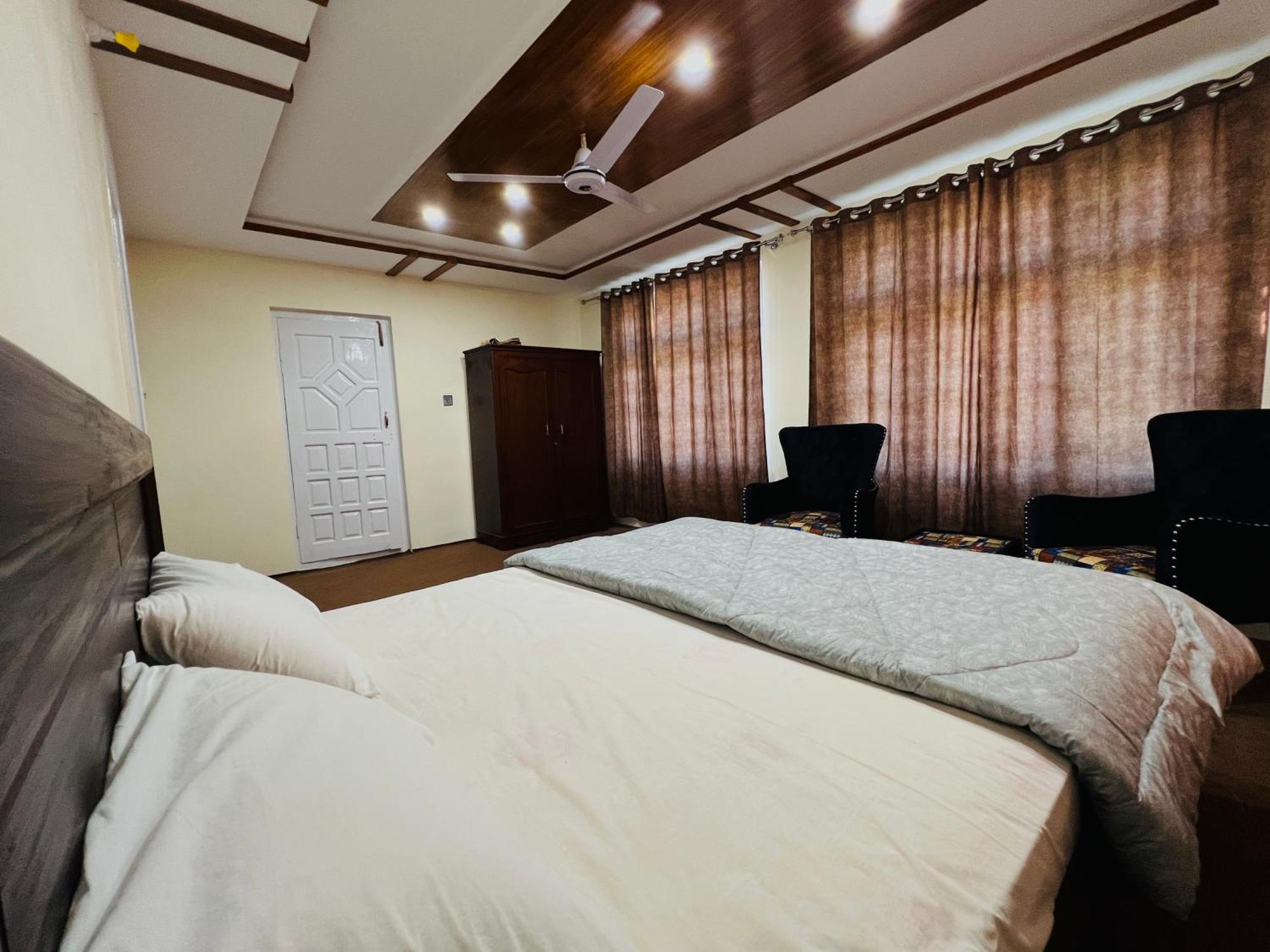 Taaj Residence Skardu Esterno foto