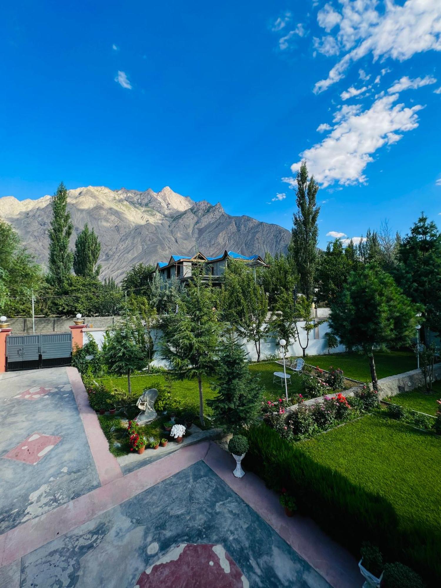 Taaj Residence Skardu Esterno foto